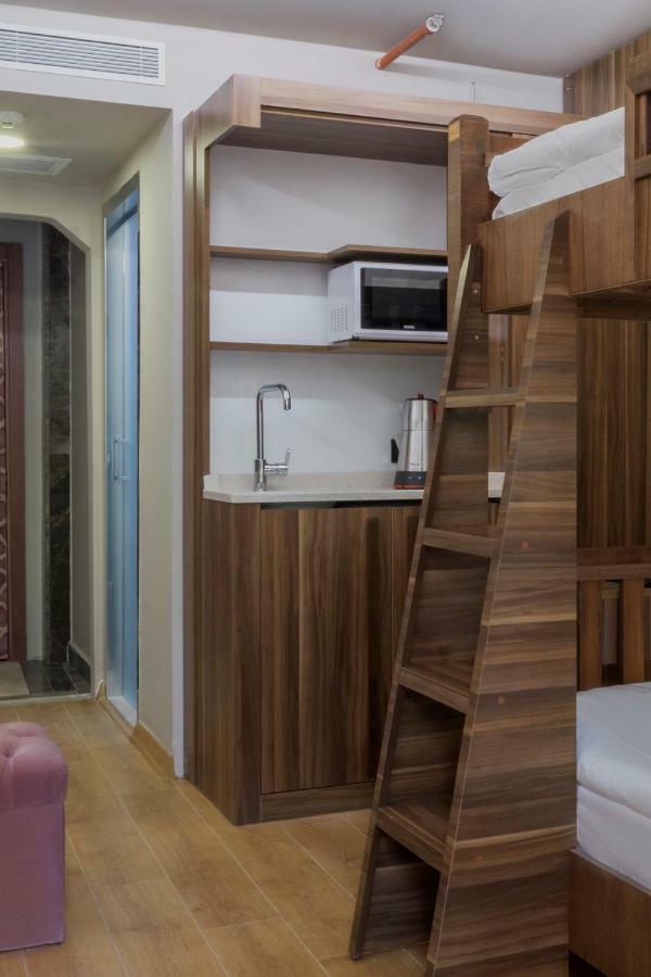 Ferman Apart Hotel Sisli Харбий Экстерьер фото