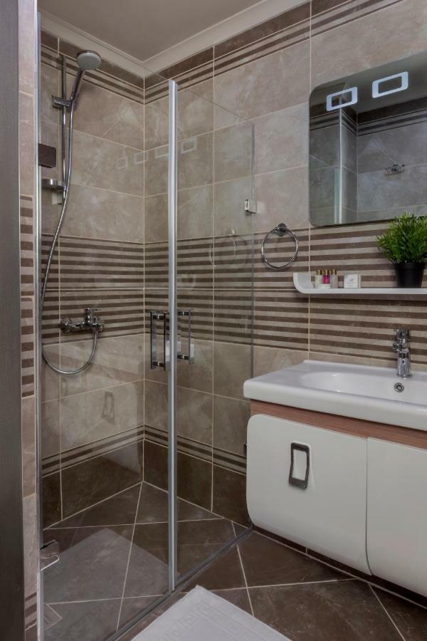 Ferman Apart Hotel Sisli Харбий Экстерьер фото